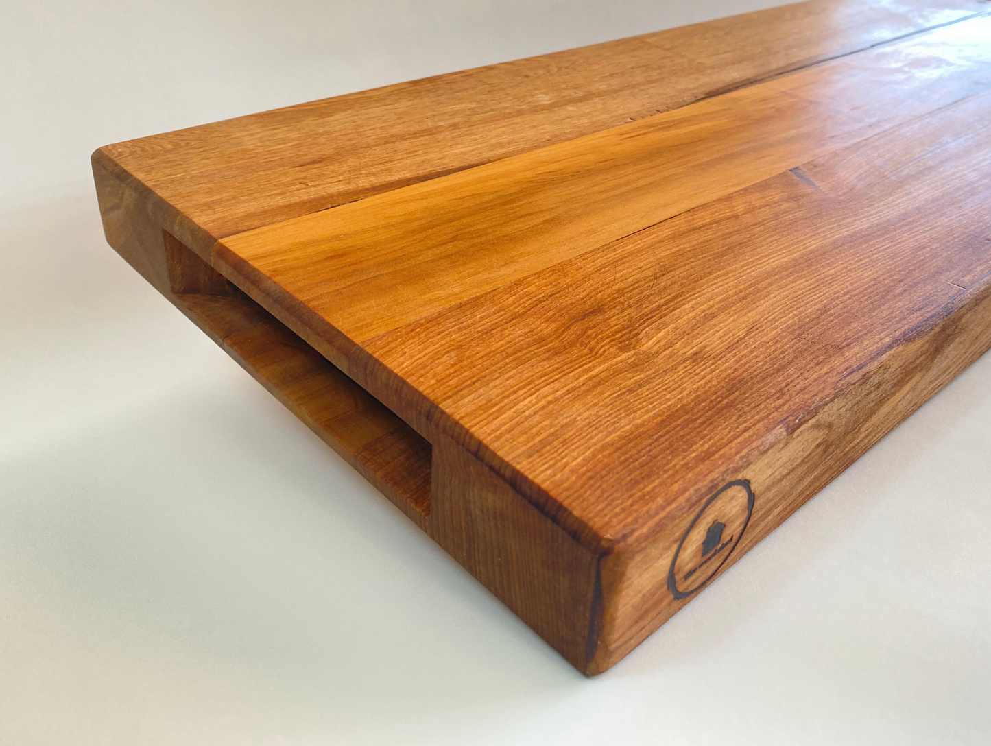 Rimu Platter Board